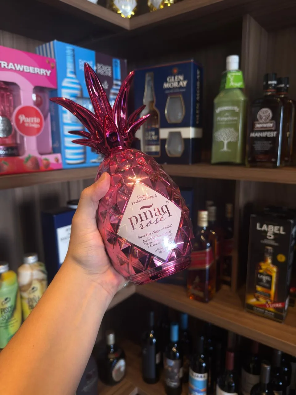 PIÑAQ ROSE